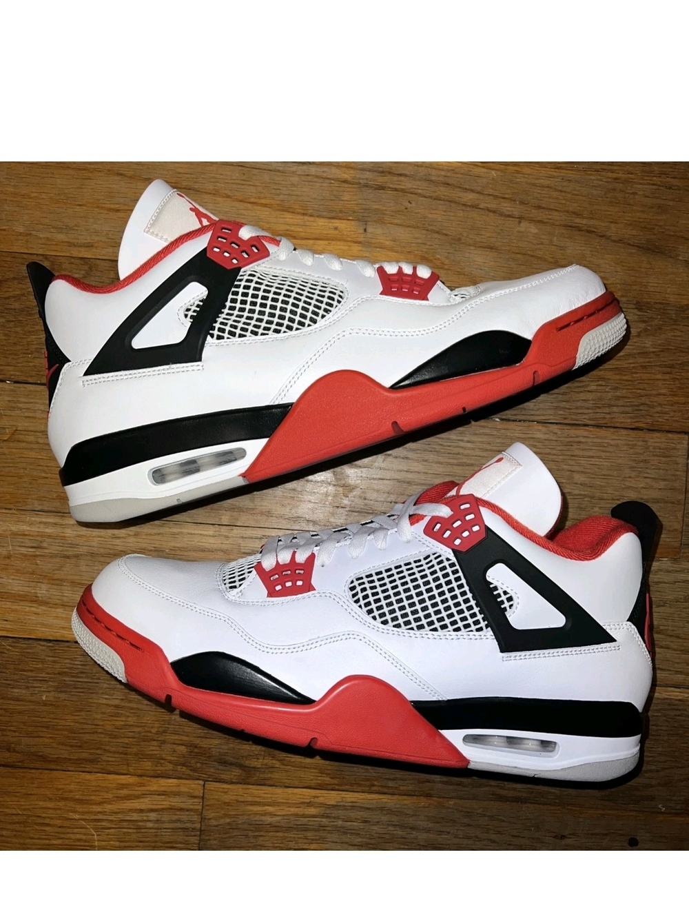 Size 10 - Jordan 4 Retro OG Mid Fire Red. Authentic